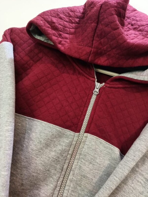 Grey & Red Panel Fleece Hoodies For Men - Image 3